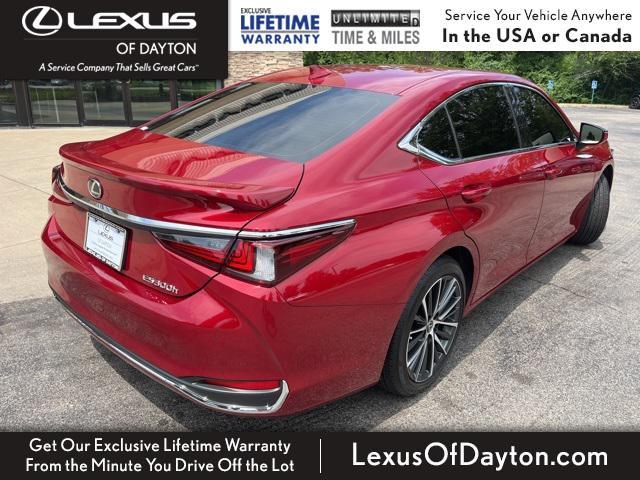 used 2025 Lexus ES 300h car, priced at $47,525