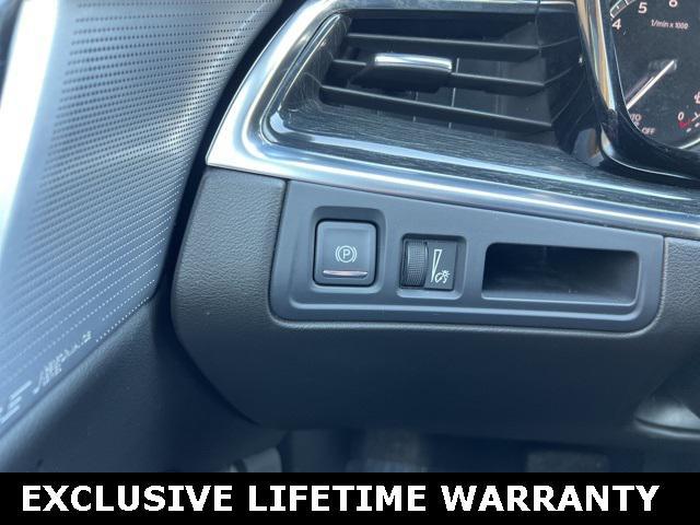 used 2023 Cadillac XT5 car, priced at $27,375