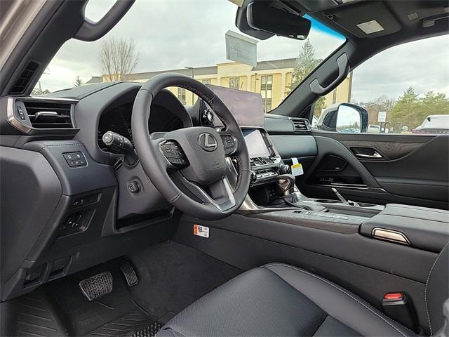 new 2025 Lexus LX 600 car, priced at $113,634