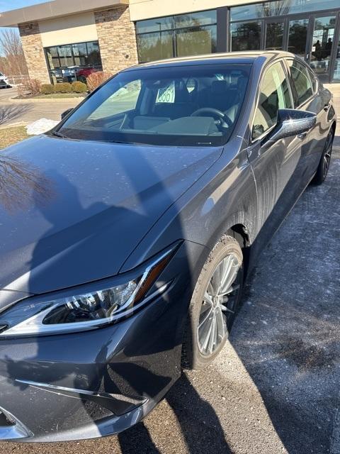 used 2022 Lexus ES 350 car, priced at $37,500