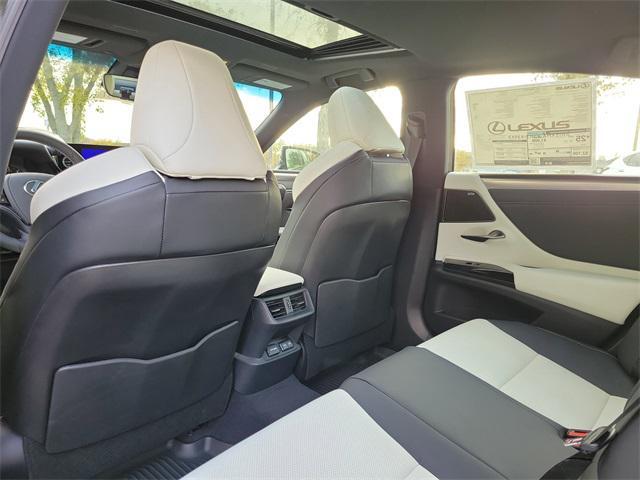 new 2025 Lexus ES 350 car, priced at $56,564