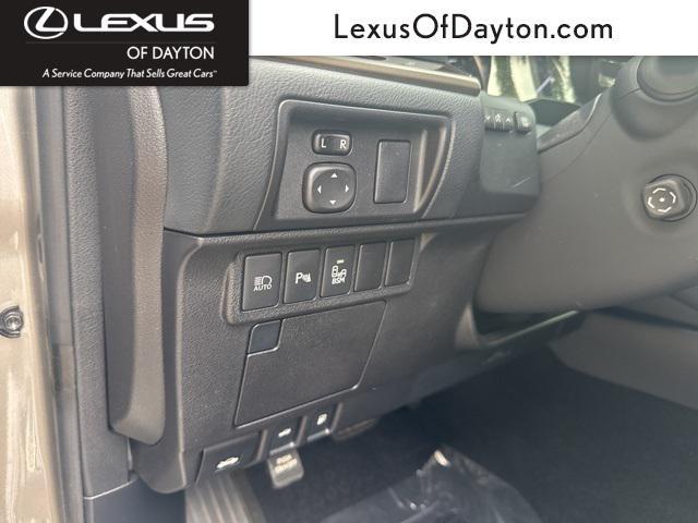 used 2017 Lexus ES 350 car, priced at $26,000