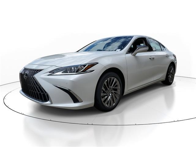 new 2024 Lexus ES 300h car