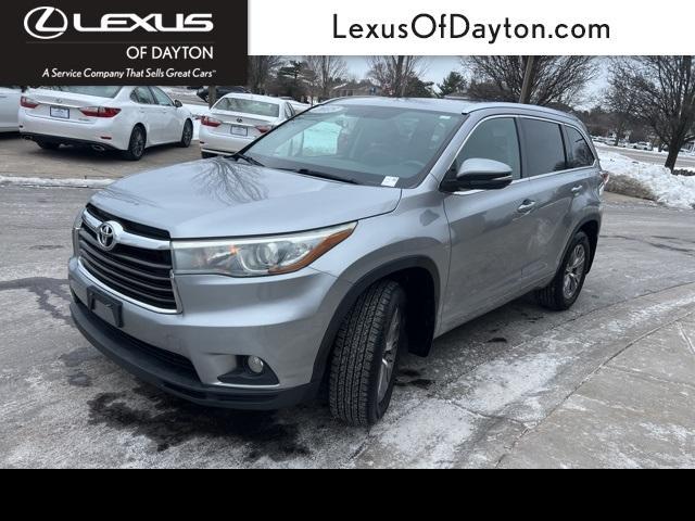 used 2015 Toyota Highlander car, priced at $16,900