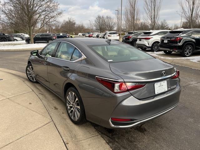 used 2021 Lexus ES 250 car, priced at $28,995