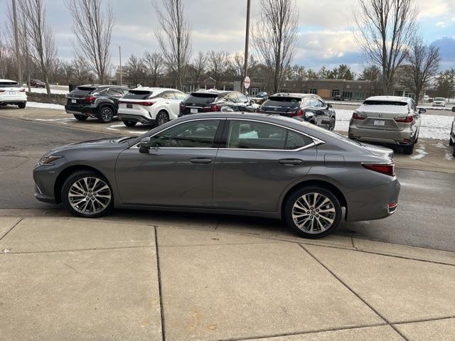 used 2021 Lexus ES 250 car, priced at $28,995