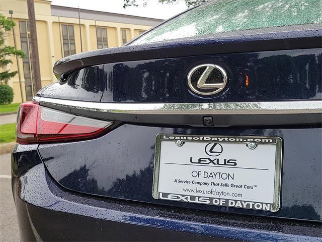 new 2025 Lexus ES 300h car, priced at $57,494