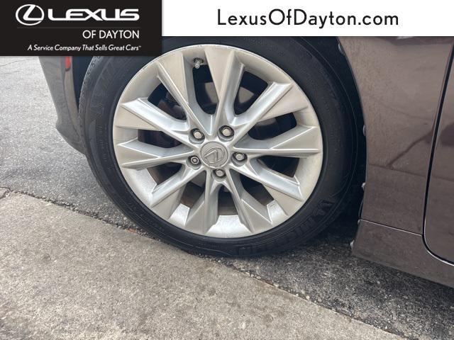 used 2014 Lexus ES 300h car, priced at $9,985
