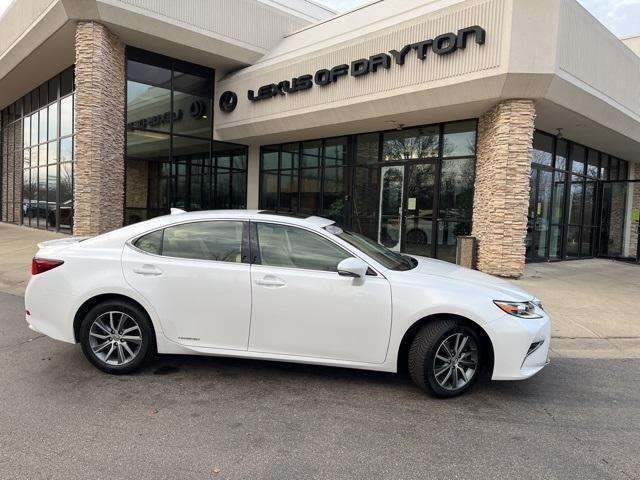 used 2017 Lexus ES 300h car, priced at $25,999