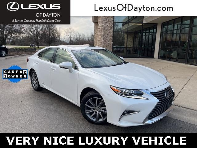 used 2017 Lexus ES 300h car, priced at $22,900