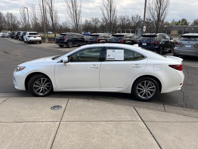 used 2017 Lexus ES 300h car, priced at $25,999