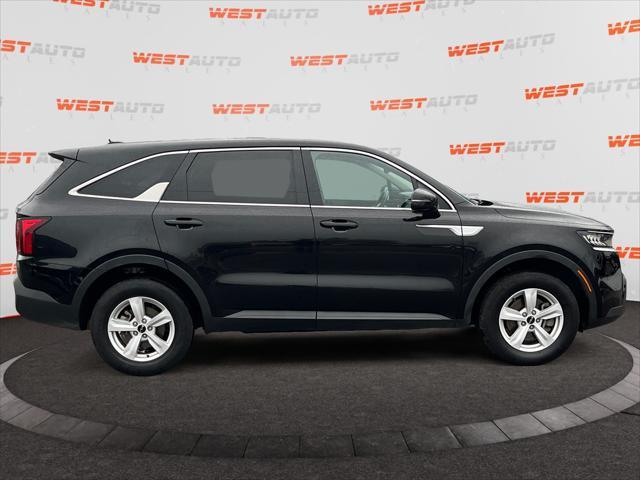 used 2022 Kia Sorento car, priced at $21,949