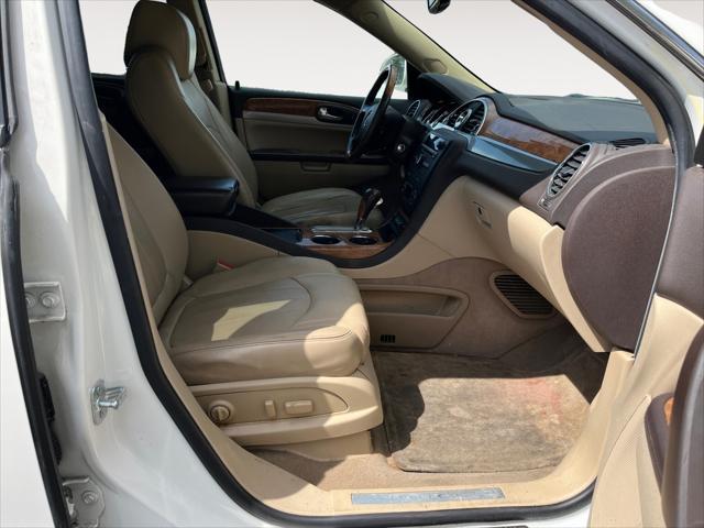 used 2012 Buick Enclave car, priced at $5,000
