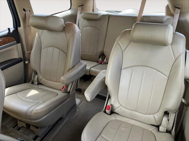 used 2012 Buick Enclave car, priced at $5,000