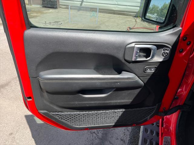 used 2019 Jeep Wrangler Unlimited car, priced at $27,554