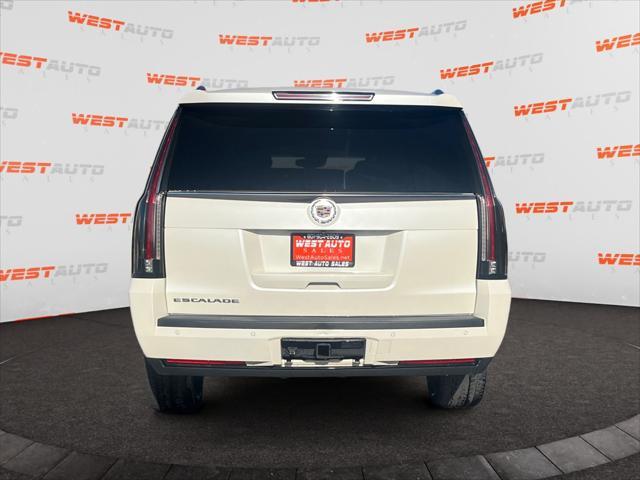used 2015 Cadillac Escalade ESV car, priced at $23,115