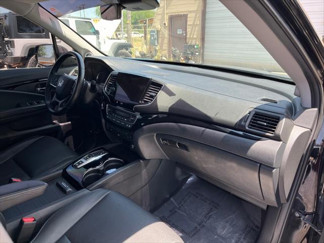 used 2022 Honda Pilot car, priced at $37,112