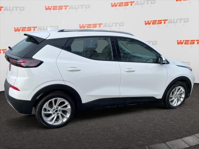 used 2023 Chevrolet Bolt EUV car, priced at $18,270