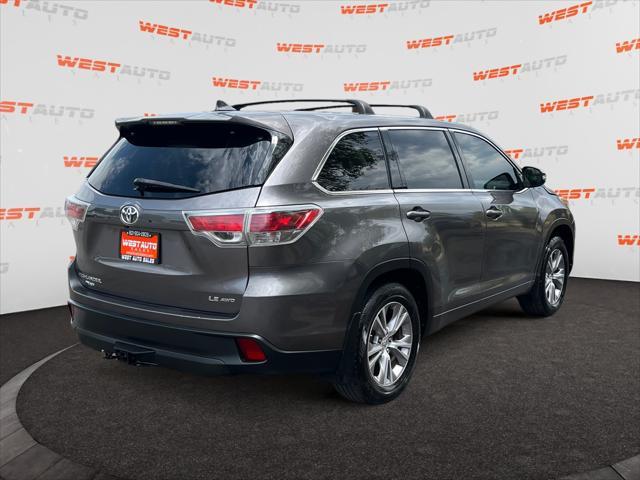 used 2015 Toyota Highlander car, priced at $14,895