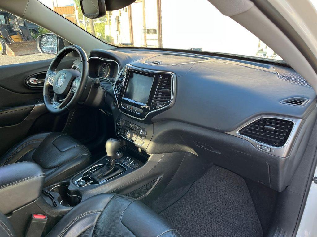 used 2019 Jeep Cherokee car, priced at $17,337