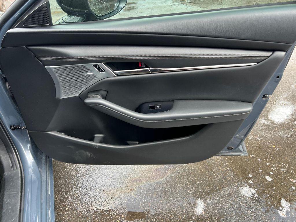 used 2021 Mazda Mazda3 car, priced at $23,667