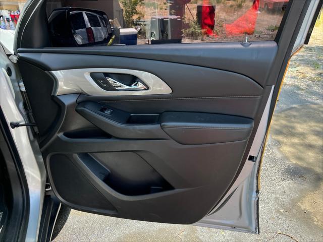 used 2020 Chevrolet Traverse car, priced at $19,212