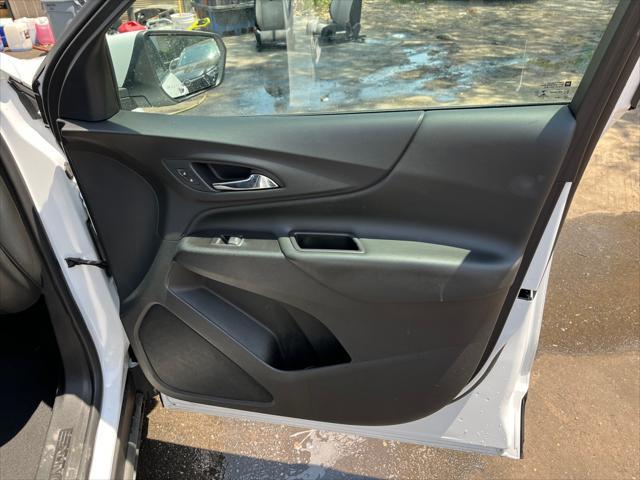 used 2022 Chevrolet Equinox car, priced at $18,761