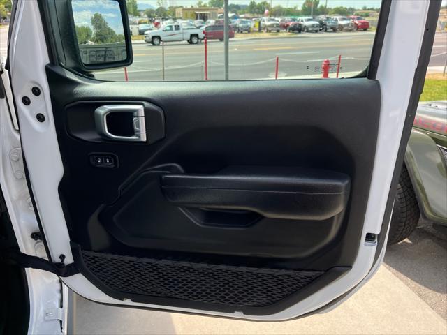 used 2023 Jeep Gladiator car, priced at $38,707