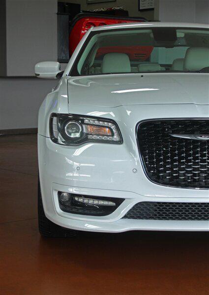 used 2022 Chrysler 300 car, priced at $22,966