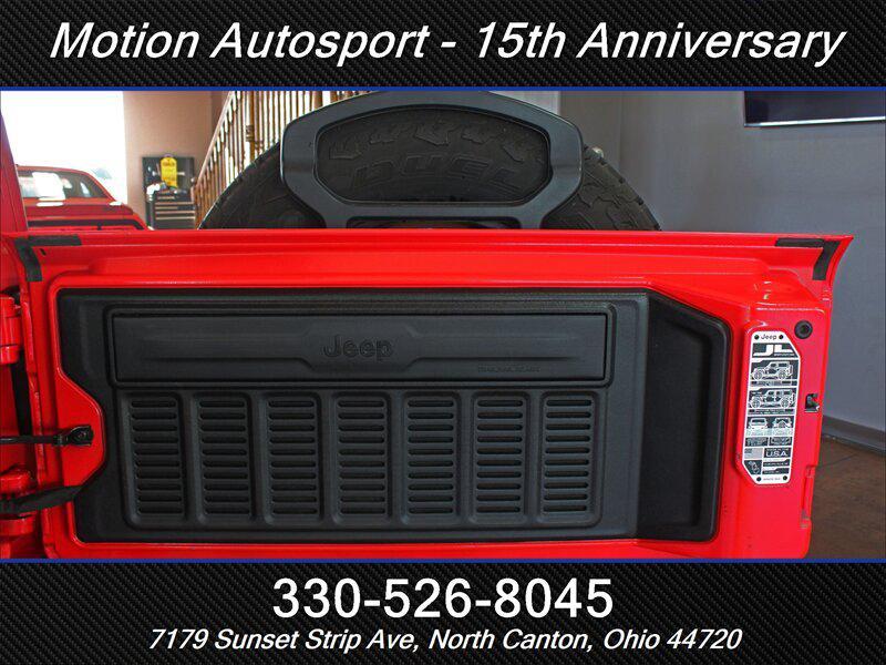 used 2022 Jeep Wrangler Unlimited car, priced at $33,978