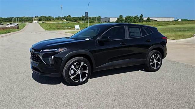 new 2025 Chevrolet Trax car, priced at $24,190