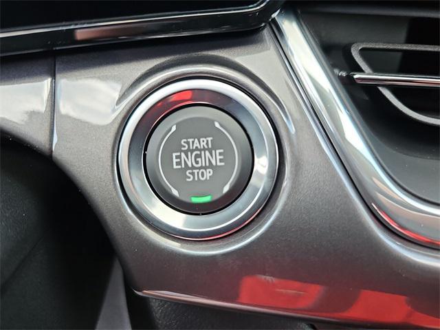 new 2025 Chevrolet Trax car, priced at $27,084
