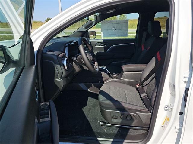 new 2024 Chevrolet Colorado car, priced at $45,500