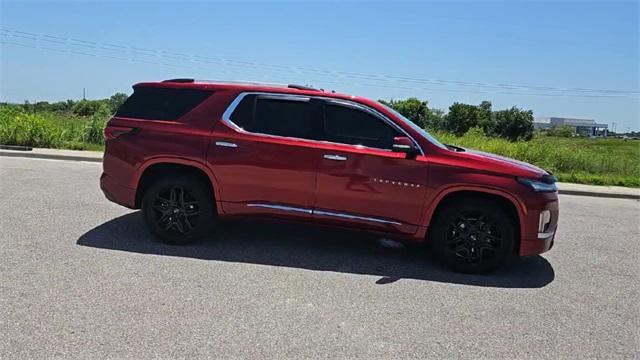 used 2022 Chevrolet Traverse car, priced at $34,998