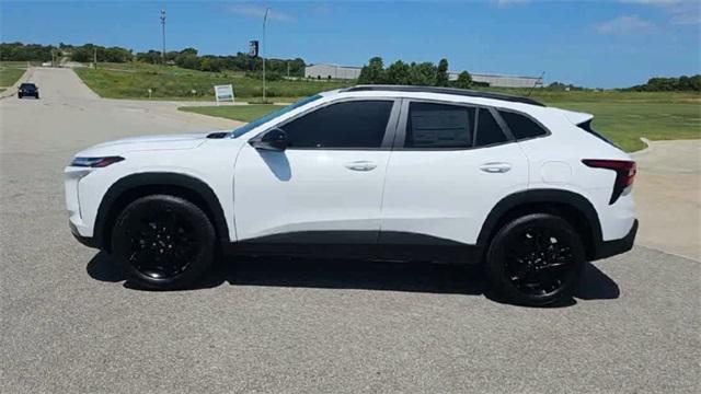 new 2025 Chevrolet Trax car, priced at $26,977