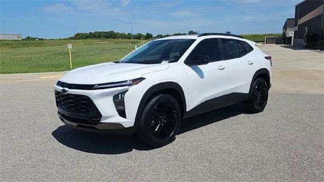 new 2025 Chevrolet Trax car, priced at $26,977