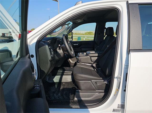 new 2024 Chevrolet Silverado 2500 car, priced at $53,120