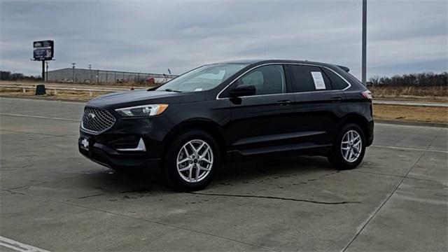 used 2024 Ford Edge car, priced at $27,989