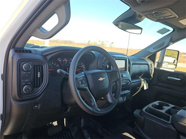 new 2024 Chevrolet Silverado 2500 car, priced at $53,320