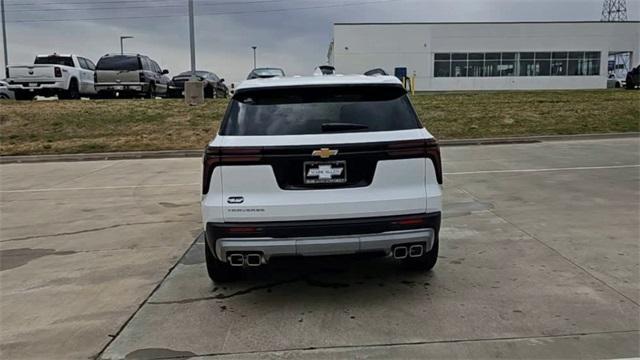 new 2025 Chevrolet Traverse car, priced at $39,995