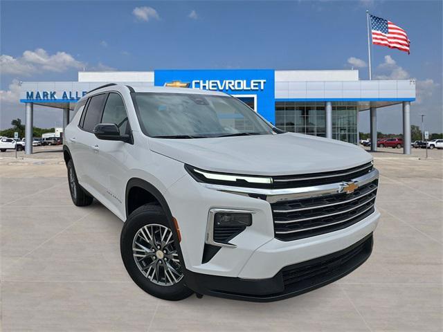 new 2025 Chevrolet Traverse car, priced at $42,095