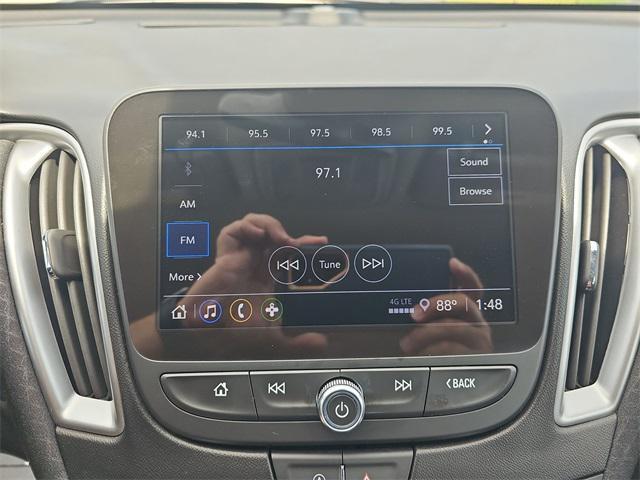used 2024 Chevrolet Malibu car, priced at $21,566