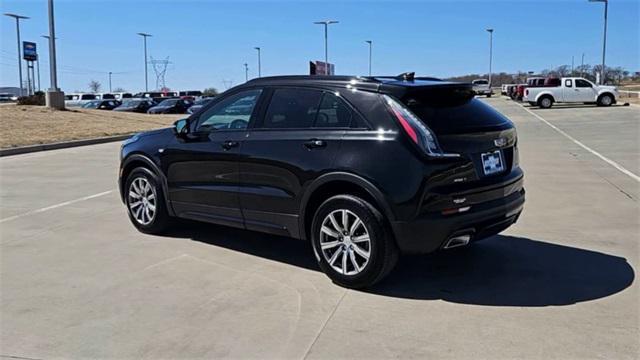 used 2022 Cadillac XT4 car, priced at $30,777