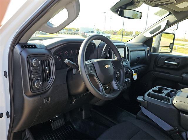 new 2025 Chevrolet Silverado 3500 car, priced at $59,995