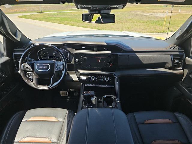 used 2023 GMC Sierra 1500 car, priced at $52,677