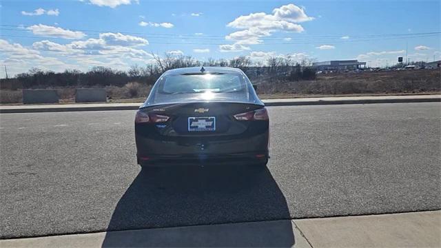 used 2022 Chevrolet Malibu car, priced at $18,250