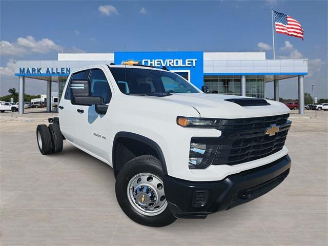 new 2025 Chevrolet Silverado 3500 car, priced at $47,927