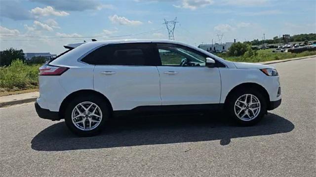 used 2024 Ford Edge car, priced at $24,311