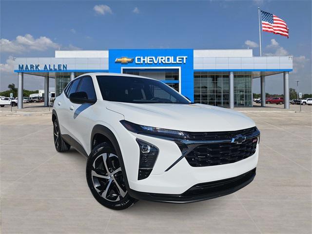 used 2025 Chevrolet Trax car, priced at $22,877