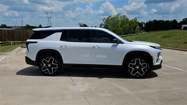 new 2025 Chevrolet Traverse car, priced at $58,040